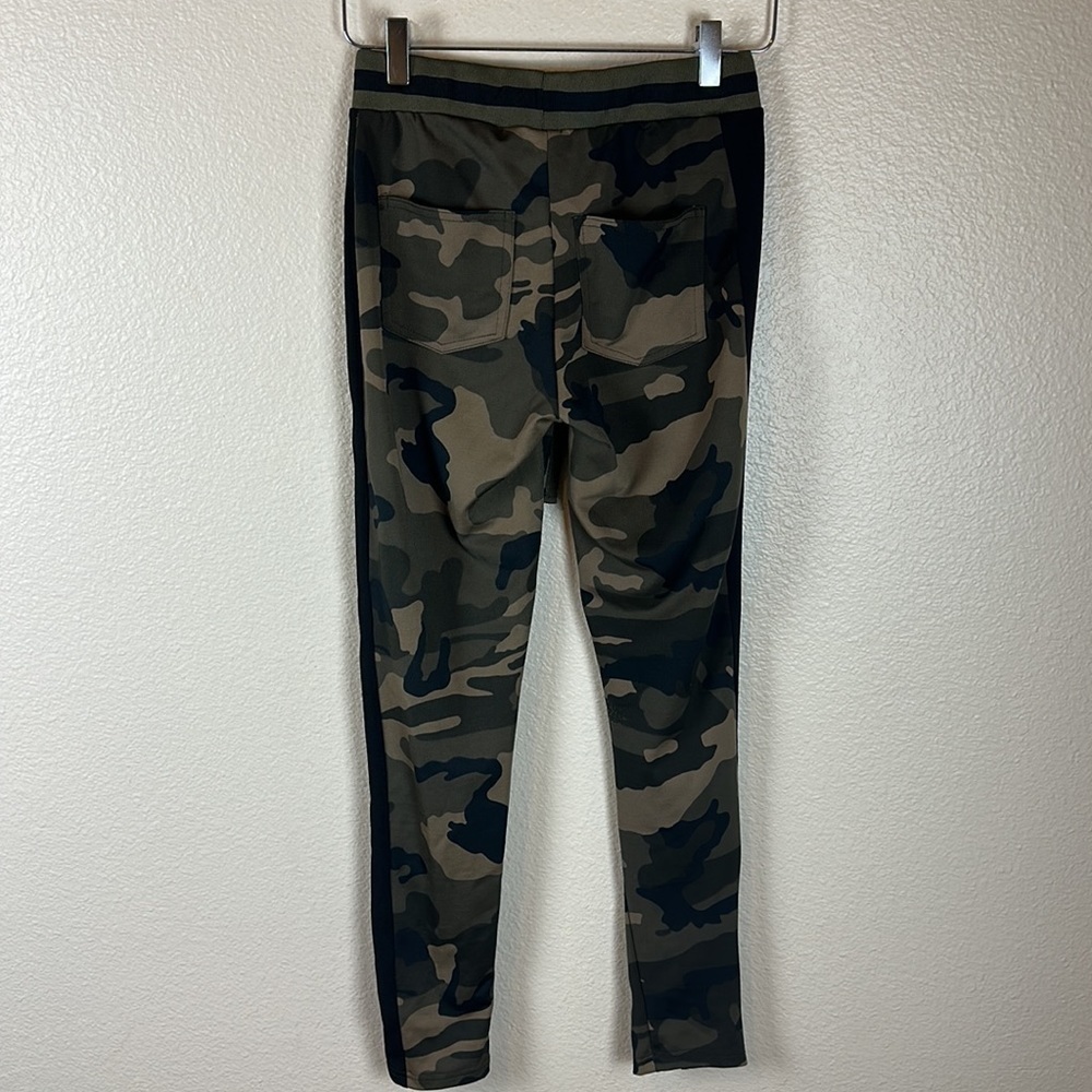 AMERICAN BAZI CAMO JOGGERS - Picture 4 of 9